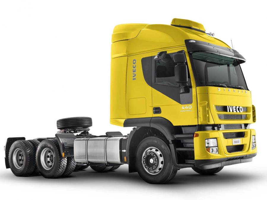  Iveco Stralis 440 6x4 AT 2012 года  (BR) (фото 3 из 8)